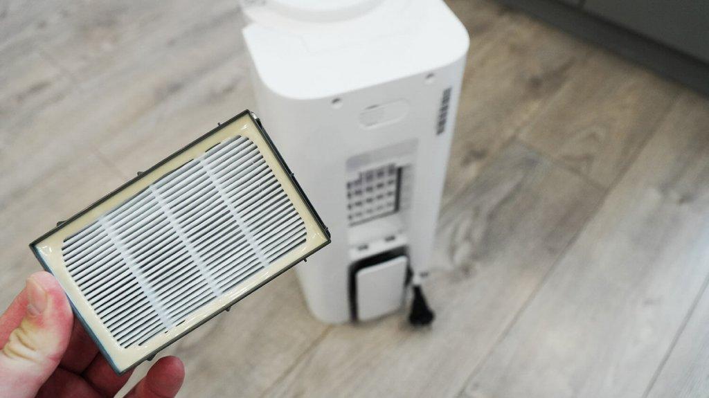 Midea VCR S20 Plus: HEPA filtras