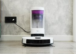 „Midea VCR S20 Plus“: stotelė be maišelio, 8000 Pa, servetėlių pakėlimas