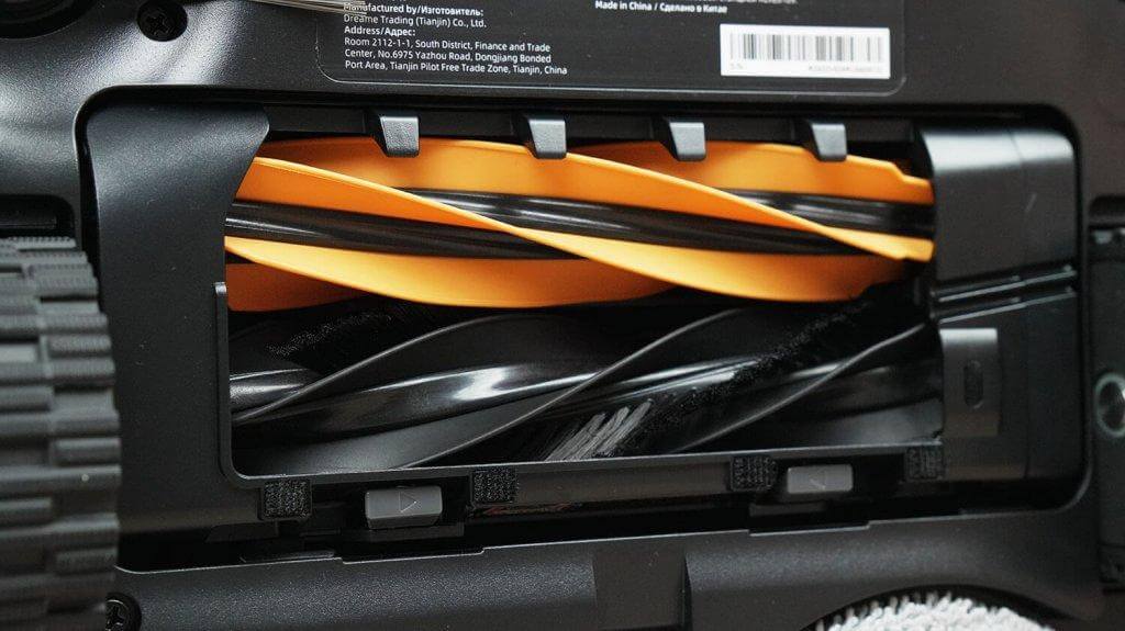 „Dreame X50 Ultra Complete“: centriniai šepetėliai