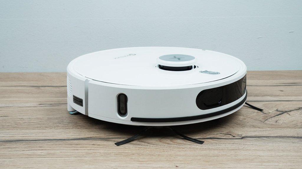 „Neatsvor S700“: vaizdas iš šono