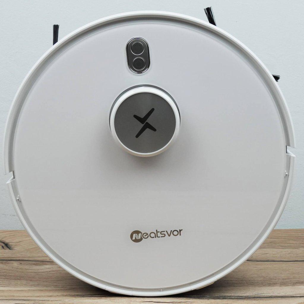 „Neatsvor S700“: vaizdas iš viršaus