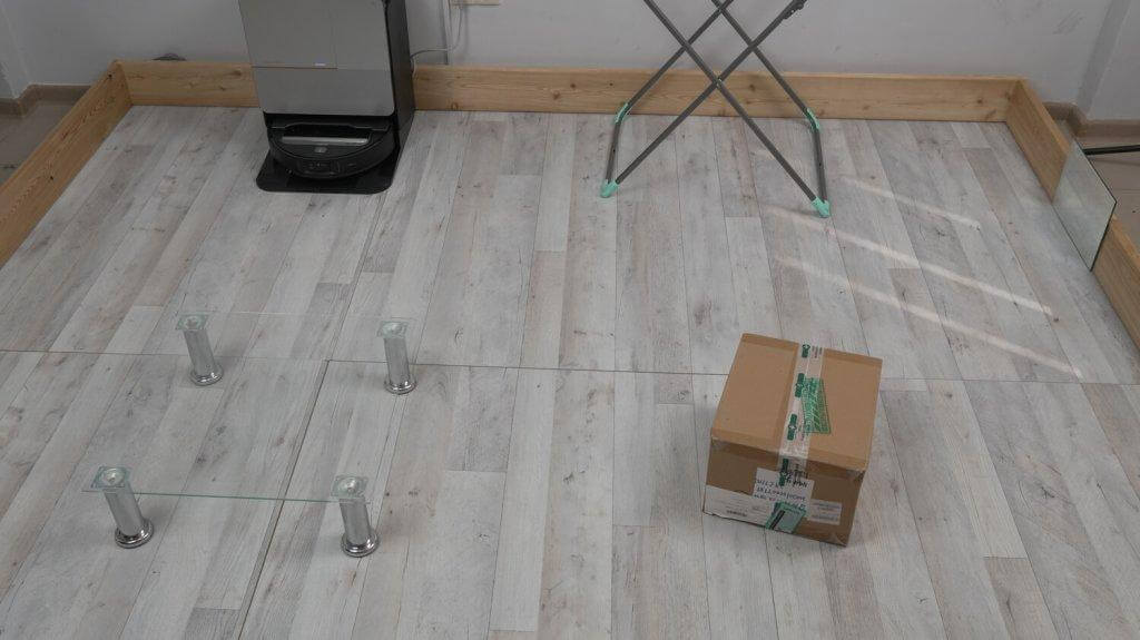 „Roborock Saros Z70“: naršymas kambaryje su kliūtimis