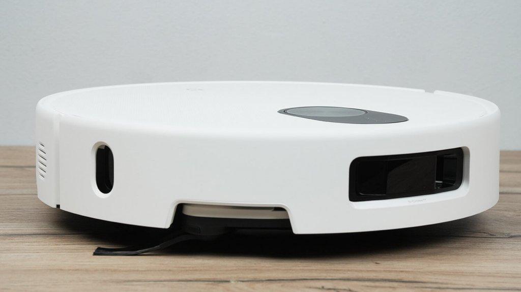 „Xiaomi Mijia M40s“: vaizdas iš šono