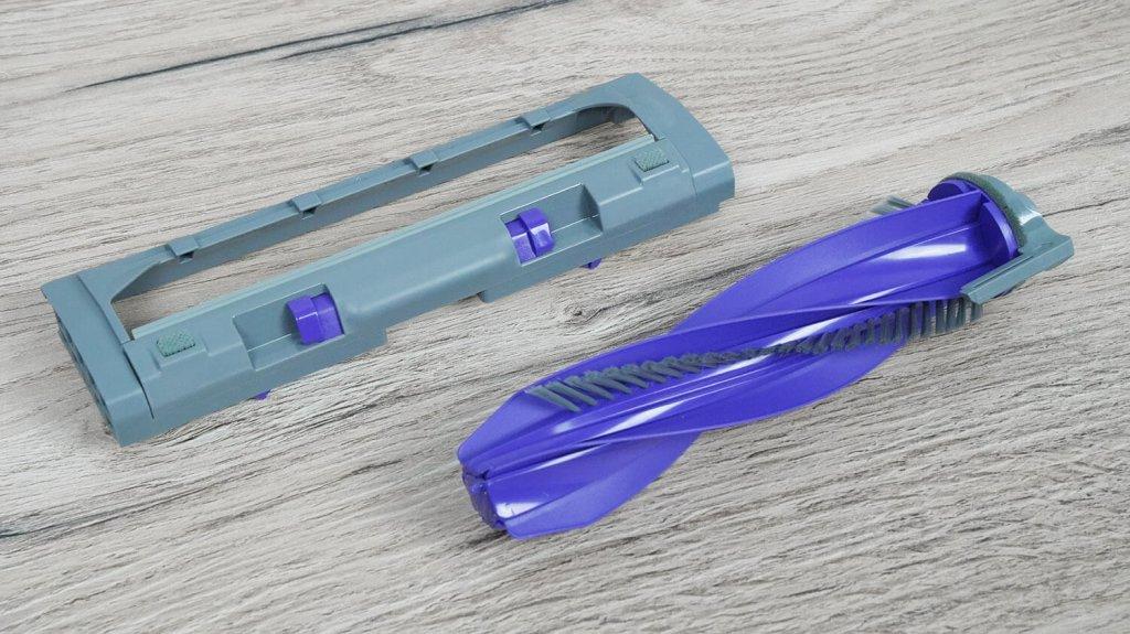 Narwal Freo X Ultra: centrinis šepetys