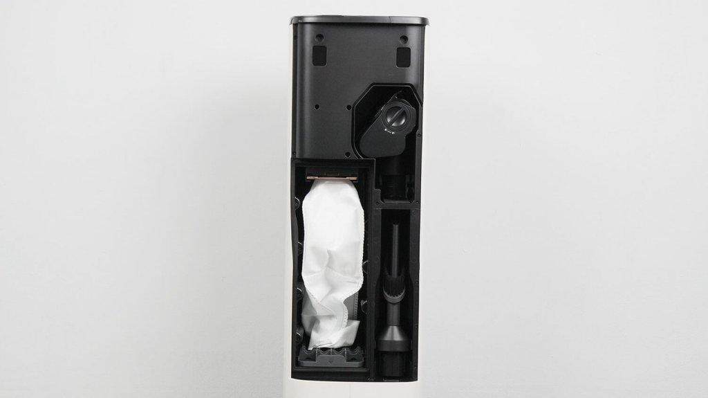 „Roborock H60 Hub Ultra“: priedų laikymo skyrius