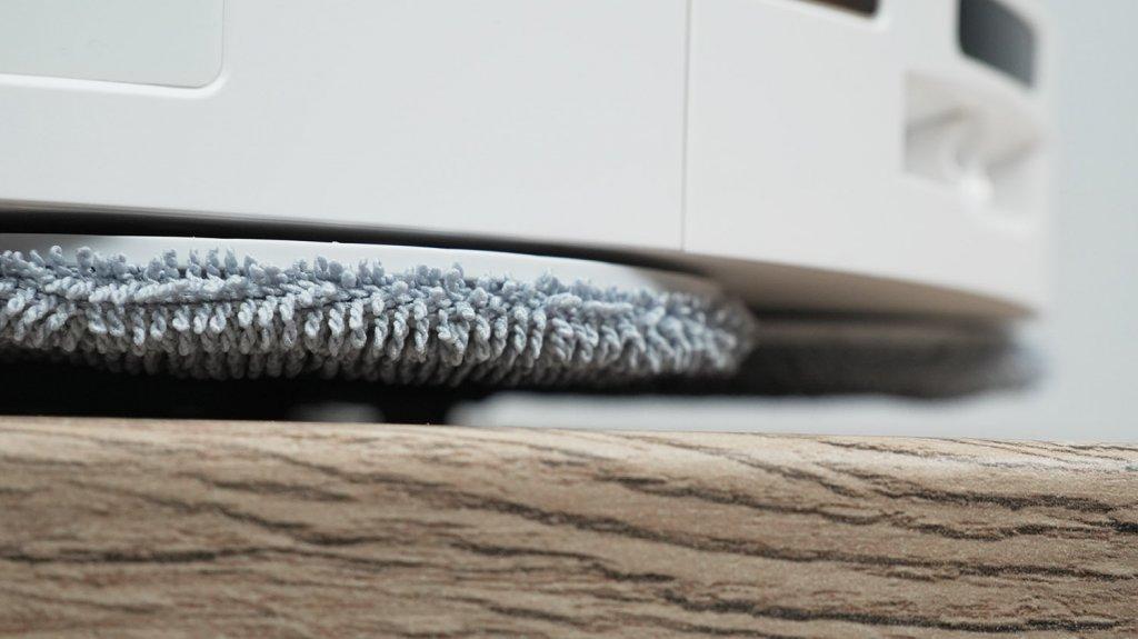 „Roborock Qrevo CurvX“: kėlimo aukštis valant