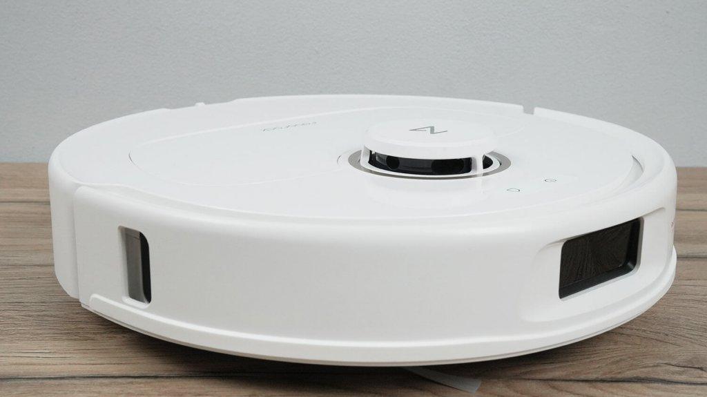 Roborock Qrevo C: vaizdas iš šono
