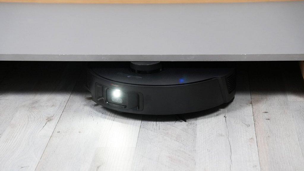 Trouver Z50 Ultra: praeina po žemais baldais