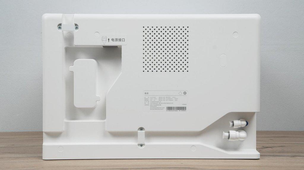 „Xiaomi Mijia M40s“ (OV21CNRD): vaizdas iš nugaros