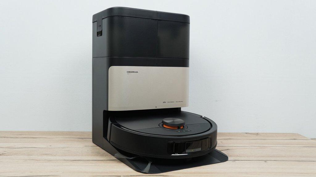 Deerma DEM-X70: Robotas stotyje