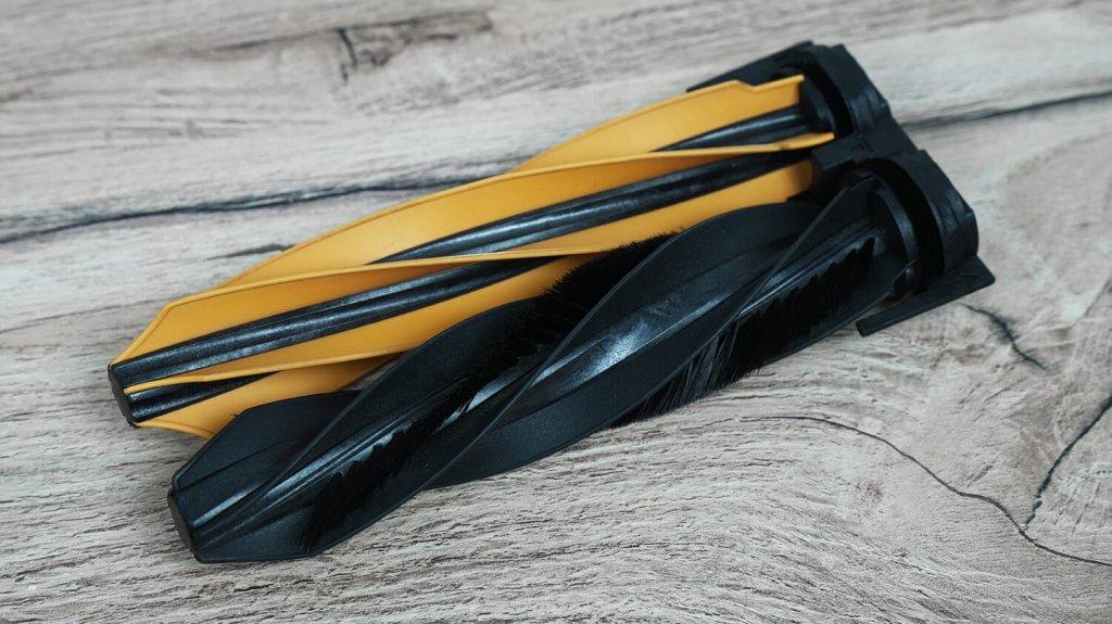 Dreame D20 Pro: HyperStream turbo šepečiai