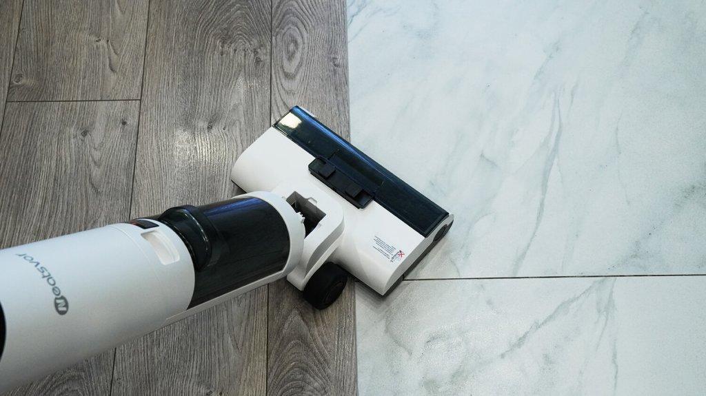 „Neatsvor T50“: kasdienis grindų valymas