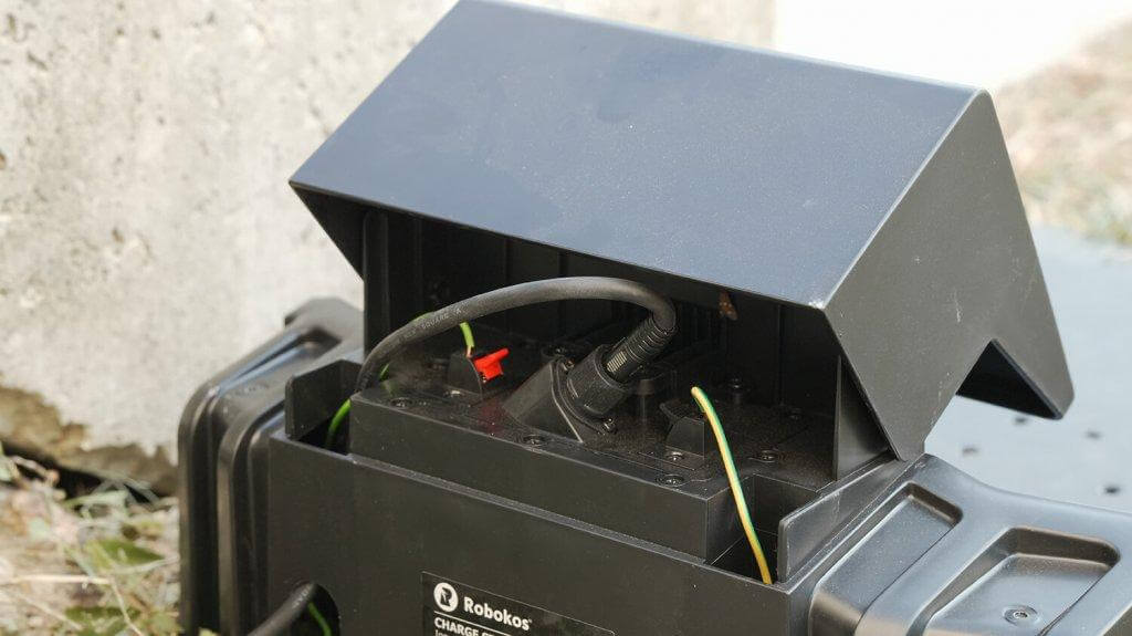 „Robokos RM600i“: pagrindo prijungimas