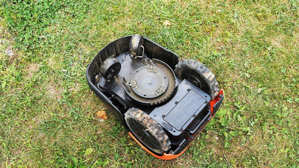 „Robokos RM600i“: peilio būklė