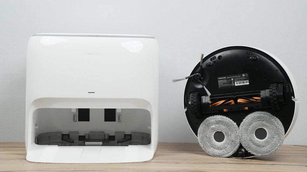 Trouver E30 Aqua: Robotas ir stotis