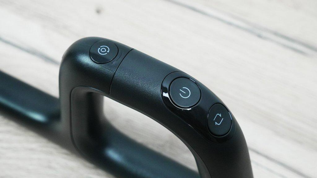 Roborock F25 Ultra: Valdymo mygtukai