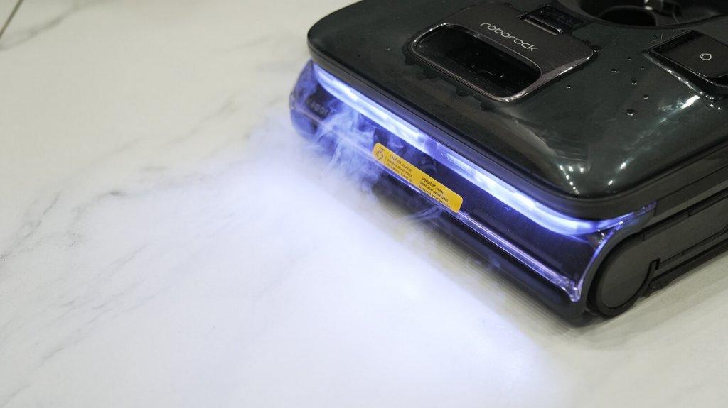 Roborock F25 Ultra: grindų valymas garais