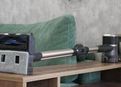 „Trouver J40“: įperkamas vertikalus dulkių siurblys šlapiam ir sausam valymui