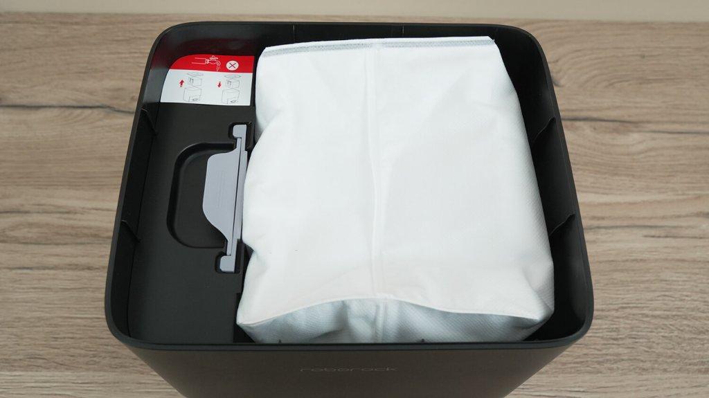 „Roborock Q8 Max Pro Plus“: stotelė su maišeliu