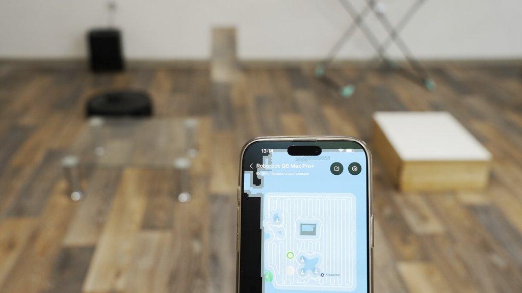 „Roborock Q8 Max Pro Plus“: navigacija kambaryje su kliūtimis