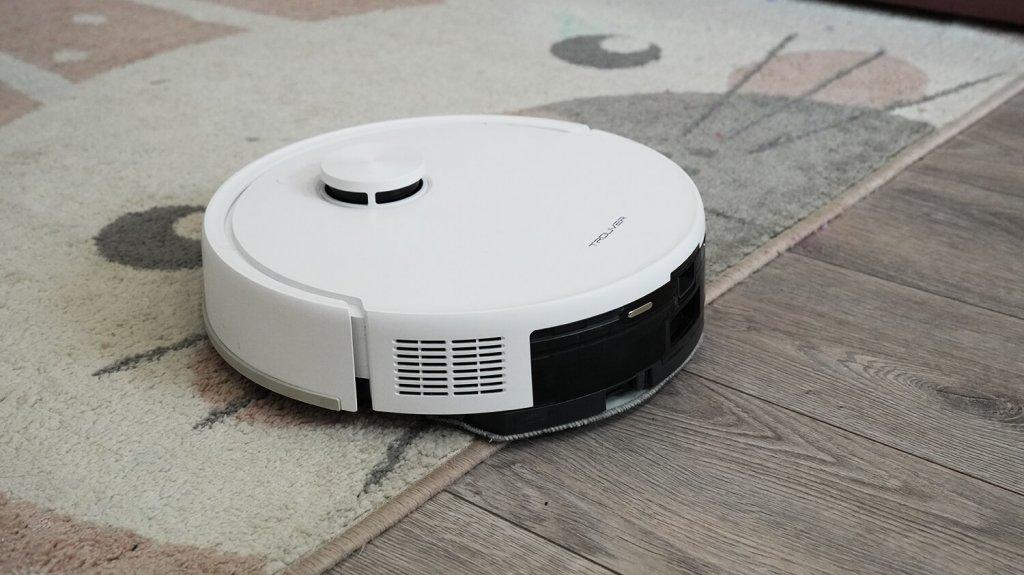 „Trouver E20s Pro Plus“: šlapias valymas ir kilimai