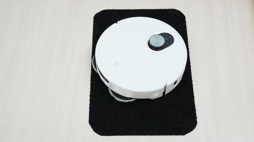 „Xiaomi Mijia 5 Pro“: važiavimas per juodus paviršius