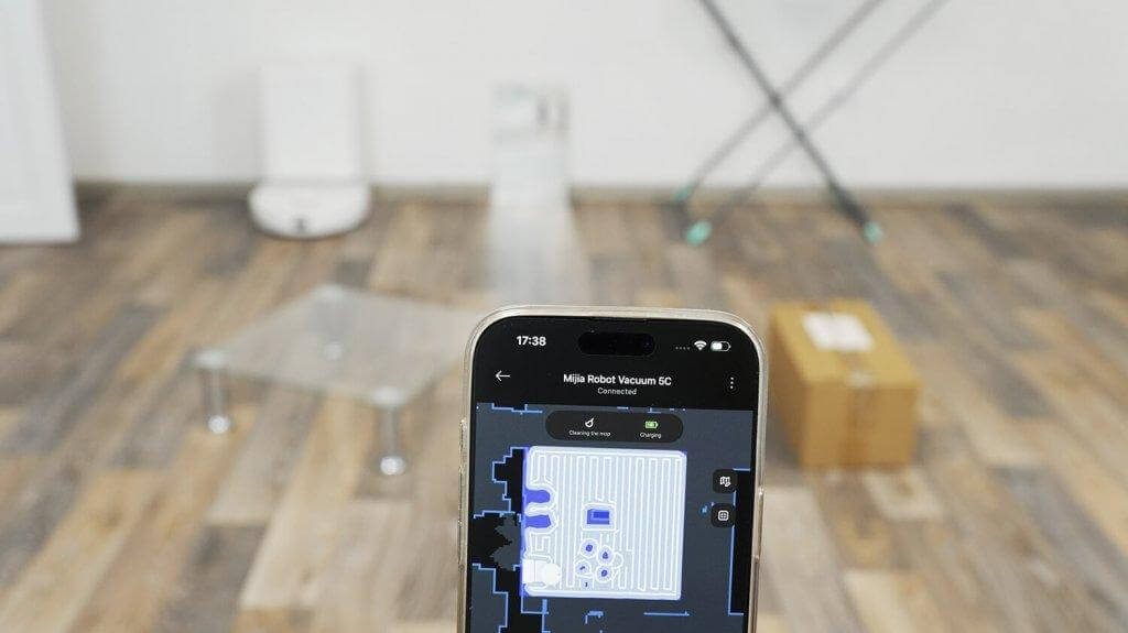 „Xiaomi Mijia 5C“: kaip naršyti kambaryje su kliūtimis